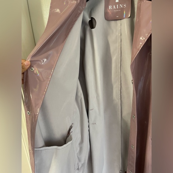 Rains trench coat good condition wear once or twice - Picture 3 of 6